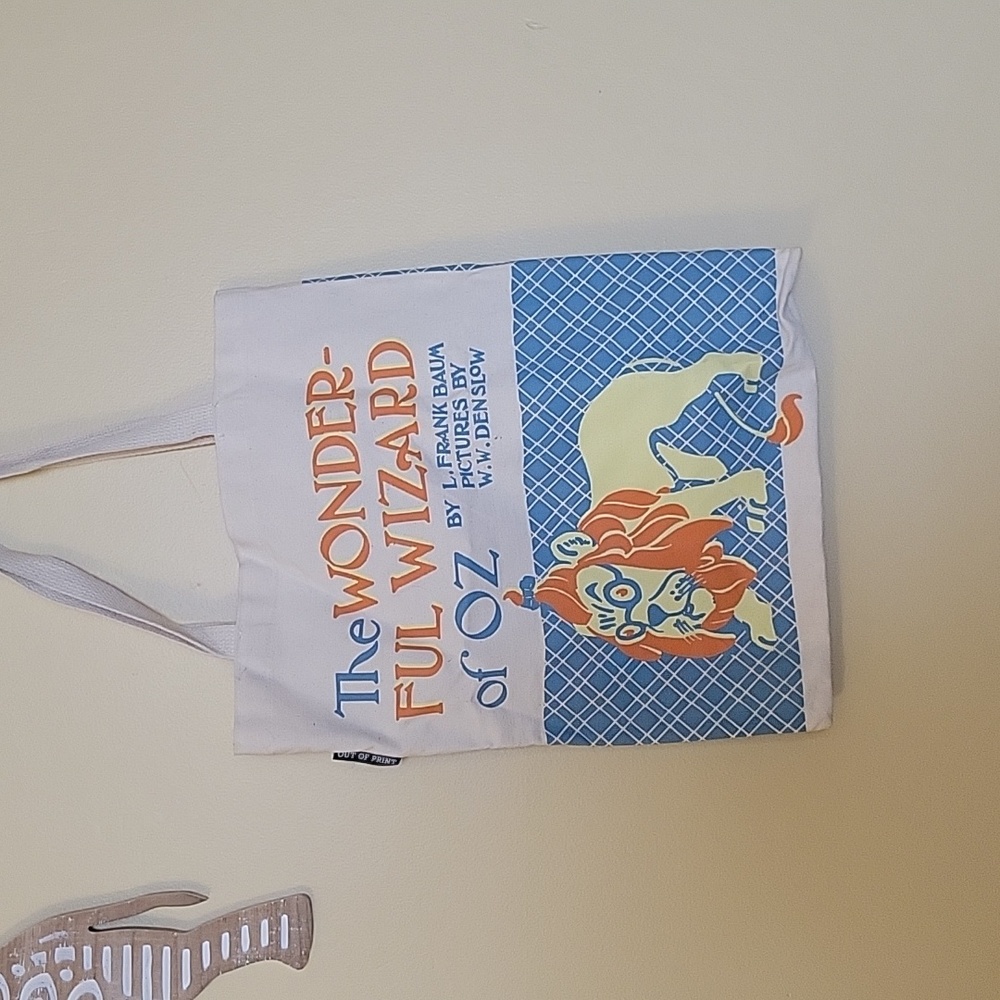 Tote bag